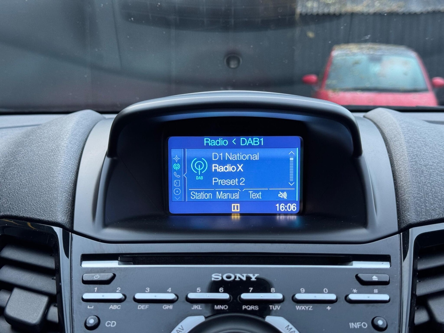 Used Ford Fiesta 2014 for sale - 76801054: Photo 24