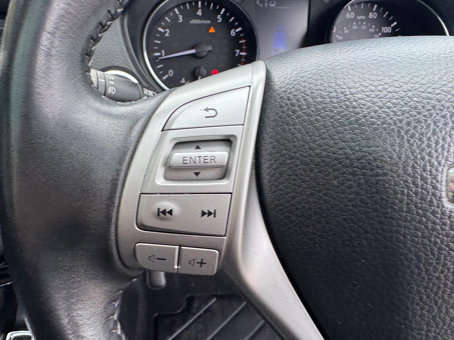 Used Nissan Qashqai for sale - 77882429: Photo 24