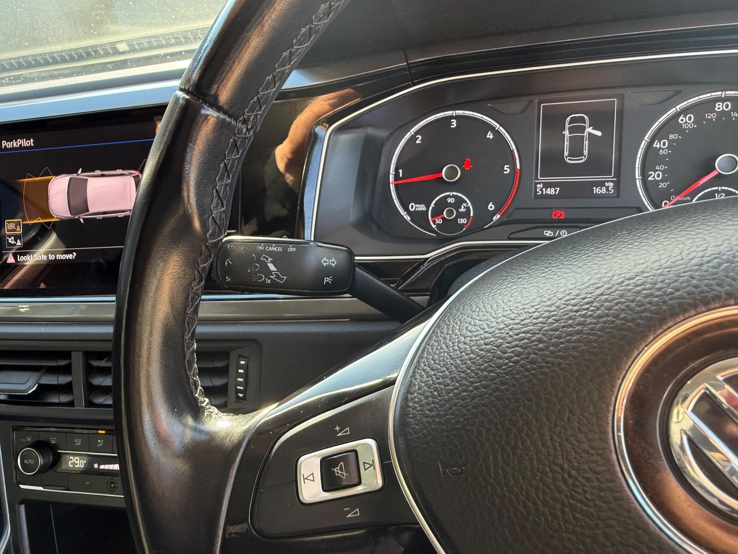 Used Volkswagen Polo 2018 for sale - 78115730: Photo 25