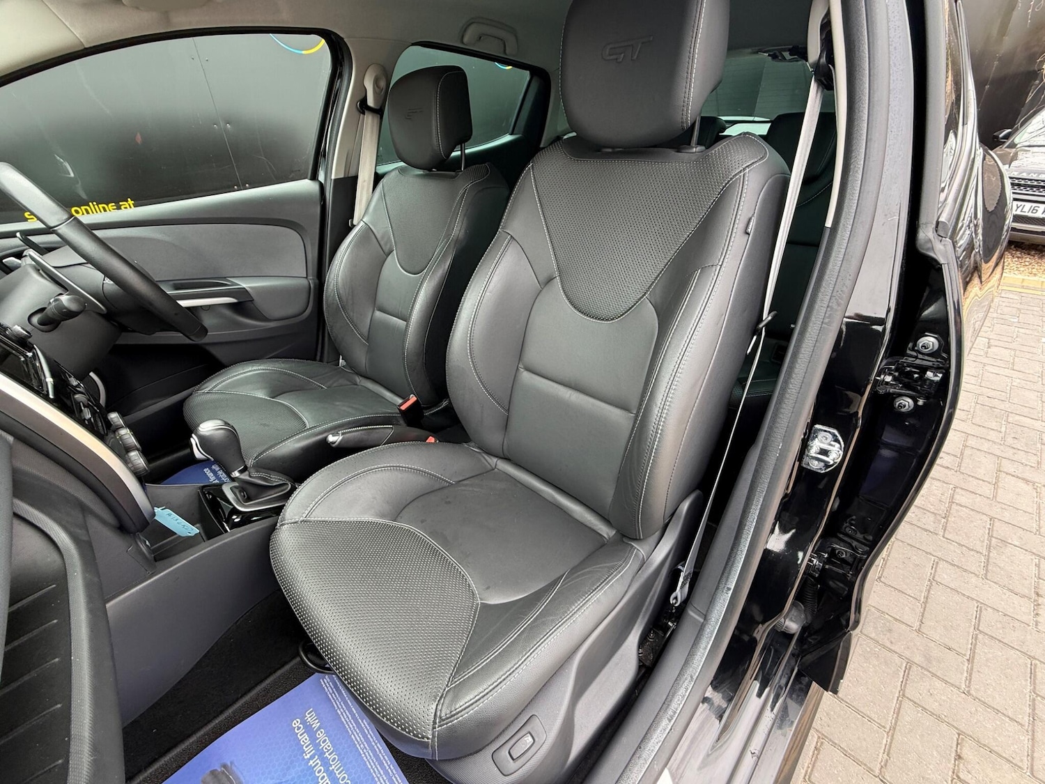 Used Renault Clio 2015 for sale - 78205196: Photo 24