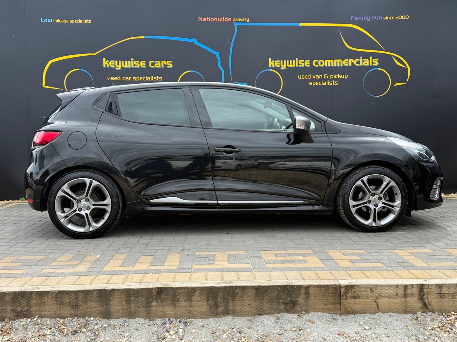 Used Renault Clio 2015 for sale - 78205196: Photo 7
