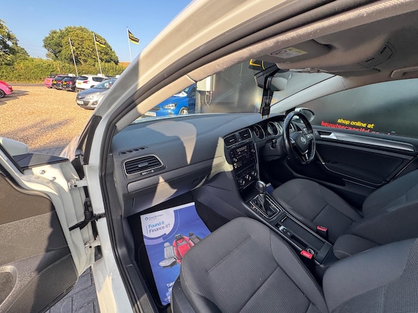 Used Volkswagen Golf 2017 for sale - 75362902: Photo 20