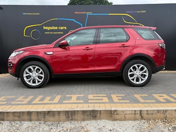 Used Land Rover Discovery Sport 2016 for sale - 78822985: Photo