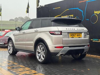 Used Land Rover Range Rover Evoque 2017 for sale - 77753215: Photo