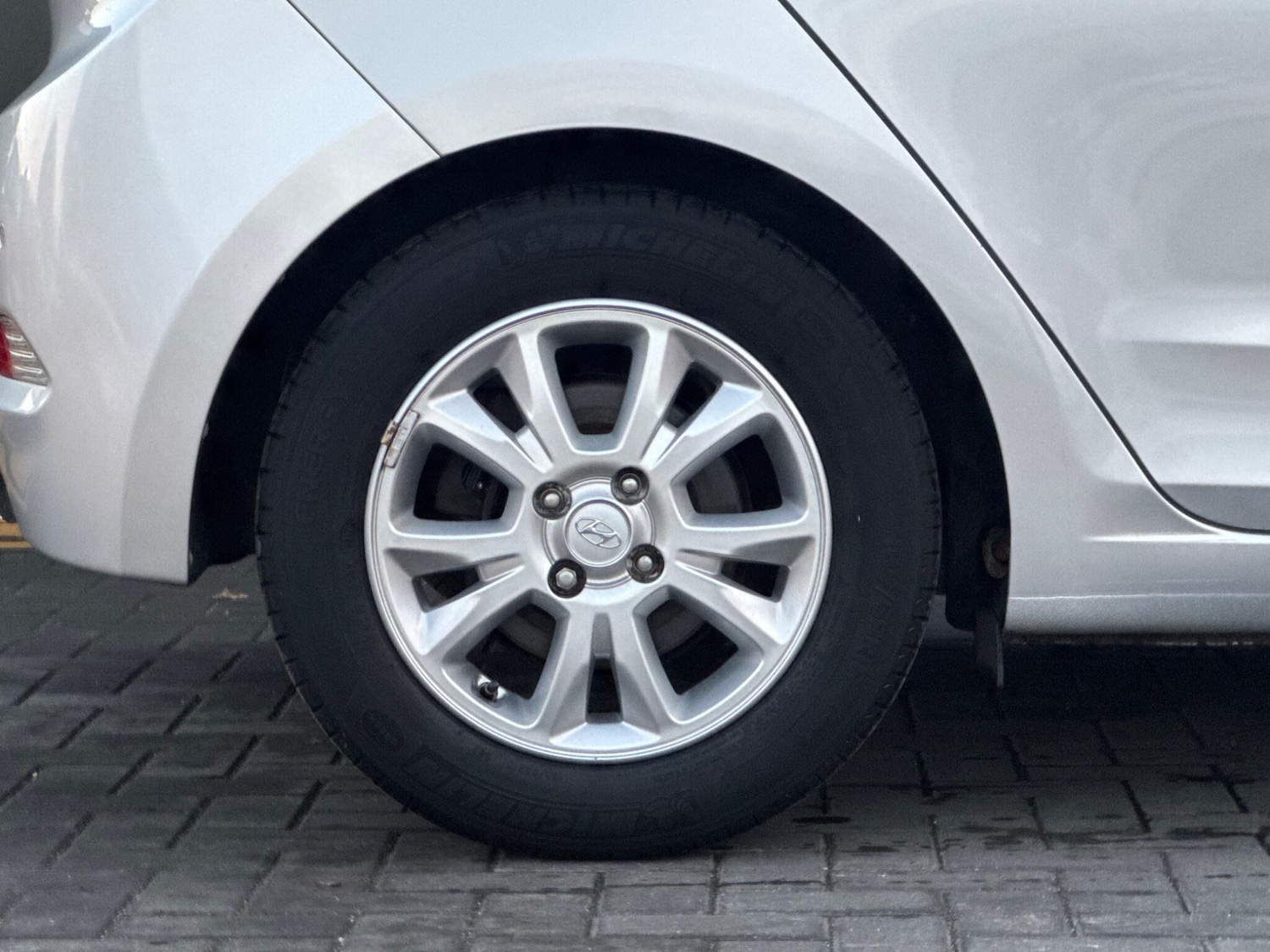 Used Hyundai i20 2017 for sale - 76499083: Photo 11