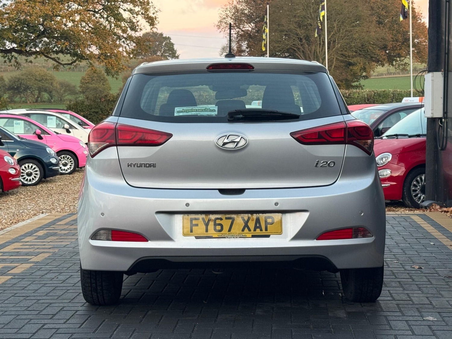 Used Hyundai i20 2017 for sale - 76499083: Photo 5