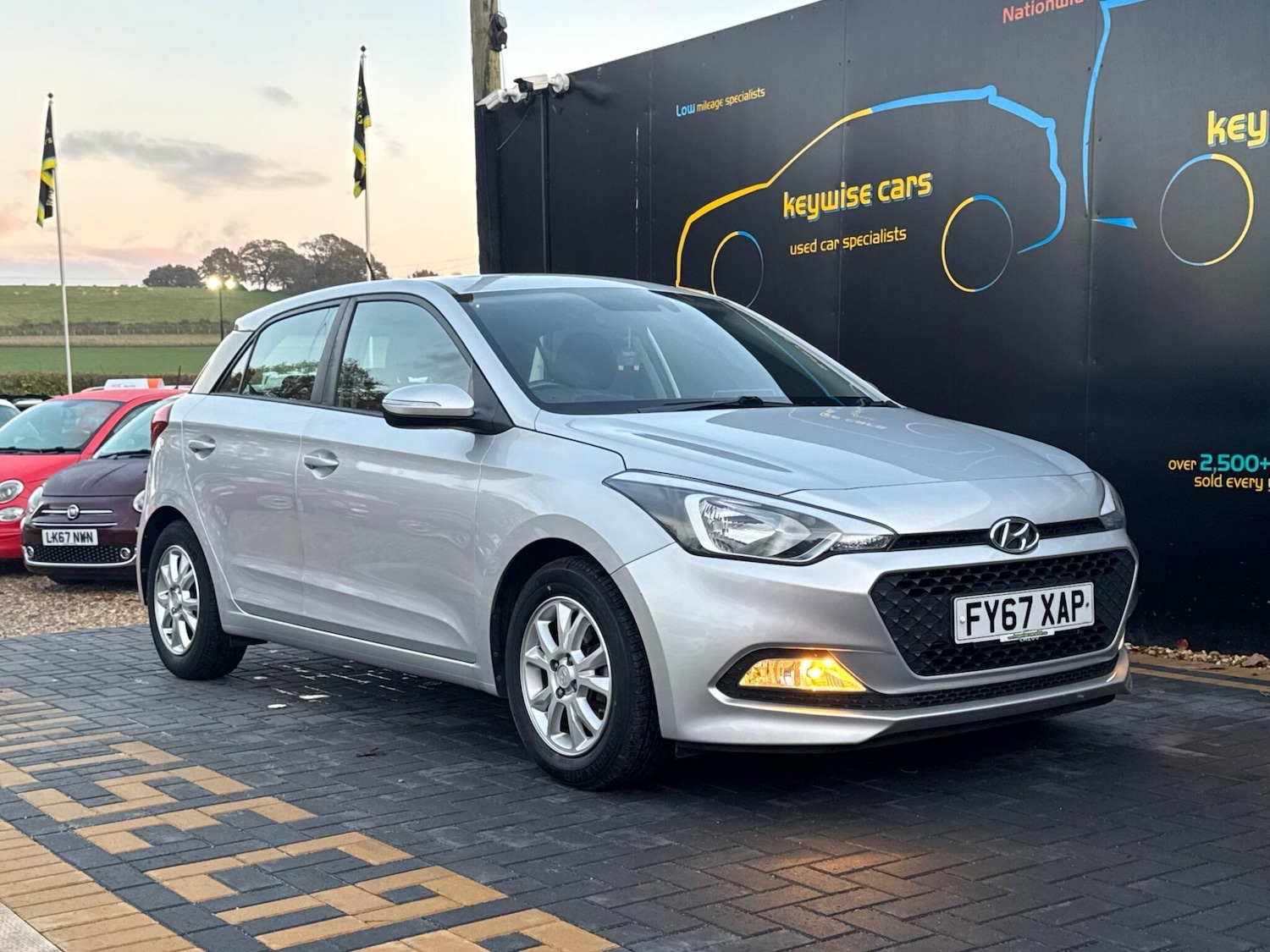 Used Hyundai i20 2017 for sale - 76499083: Photo 9