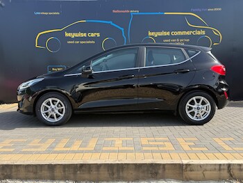 Used Ford Fiesta 2017 for sale - 78676433: Photo