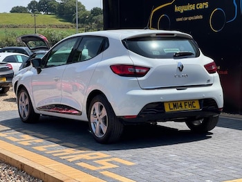 Used Renault Clio 2014 for sale - 76123084: Photo 3