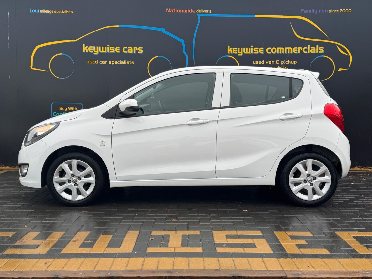 Used Vauxhall Viva 2017 for sale - 76584766: Photo 2