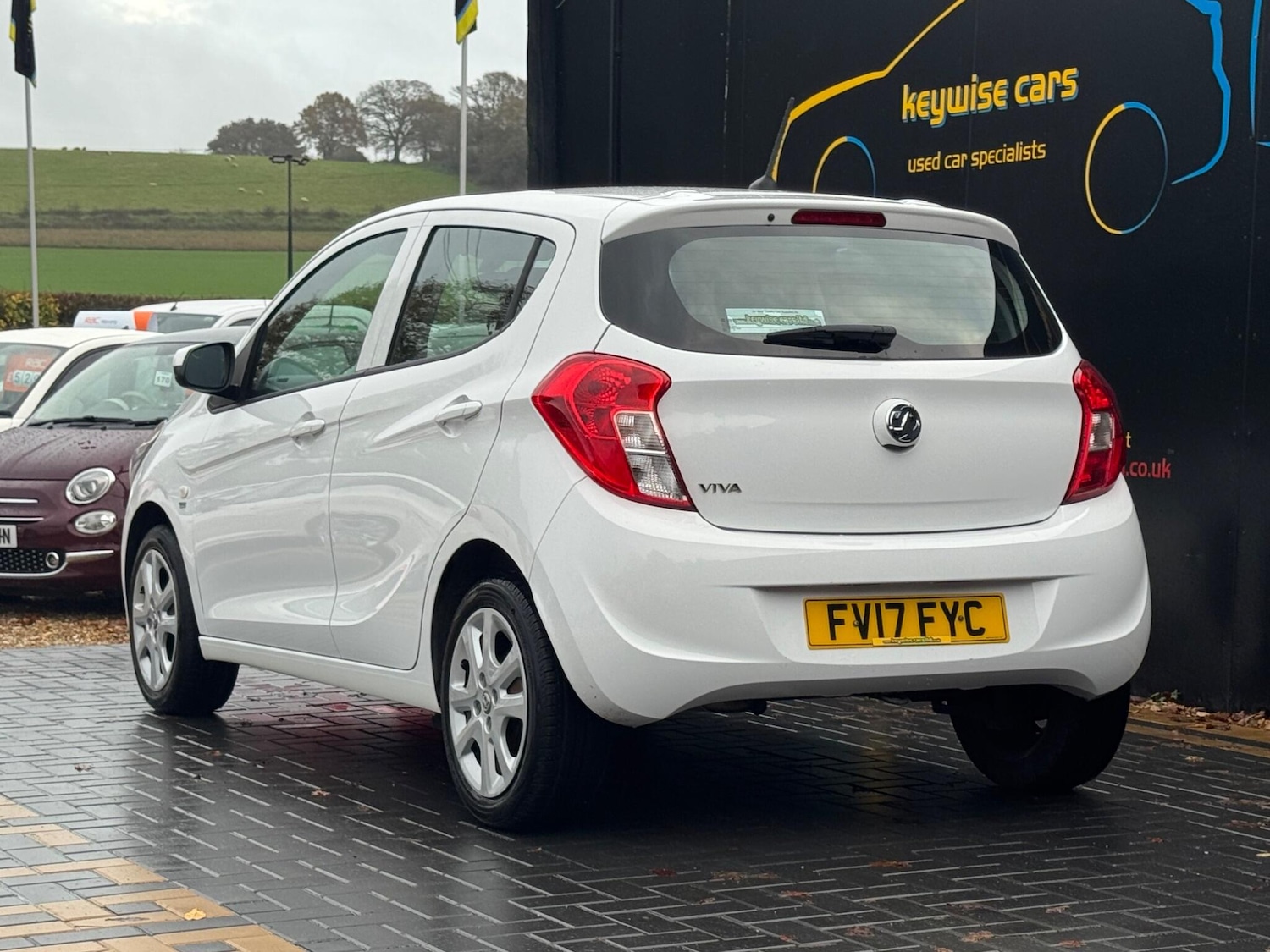 Used Vauxhall Viva 2017 for sale - 76584766: Photo 3