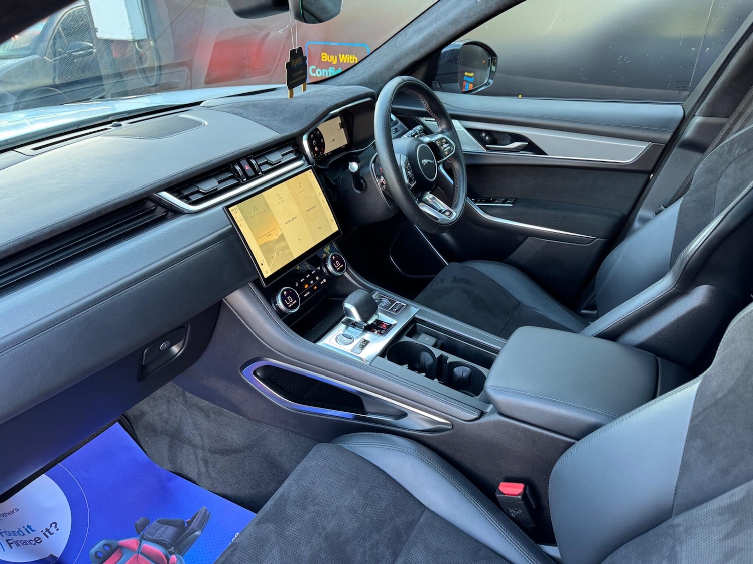 Used Jaguar F-Pace 2023 for sale - 77131409: Photo 23