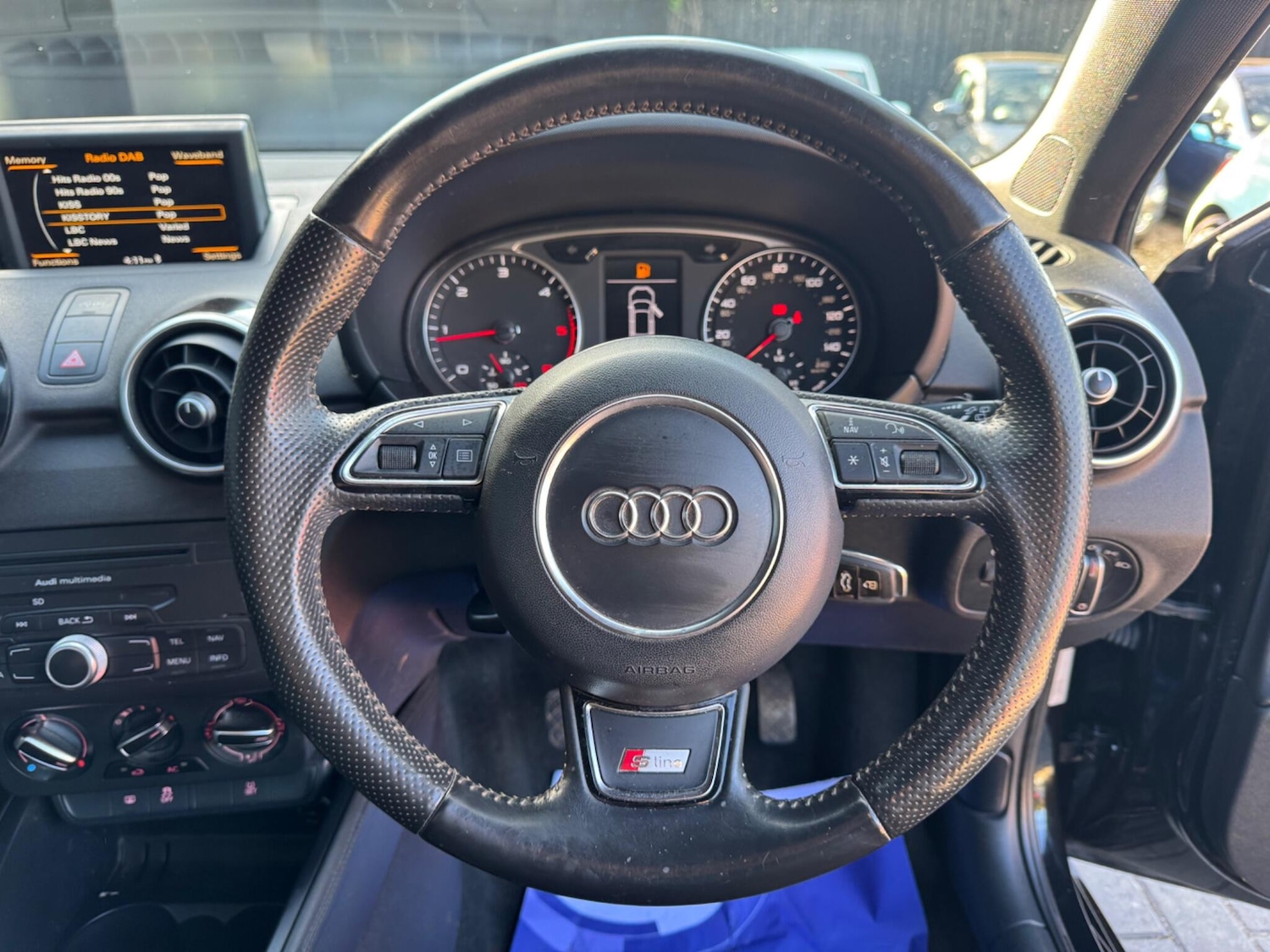 Used Audi A1 2015 for sale - 76370565: Photo 27