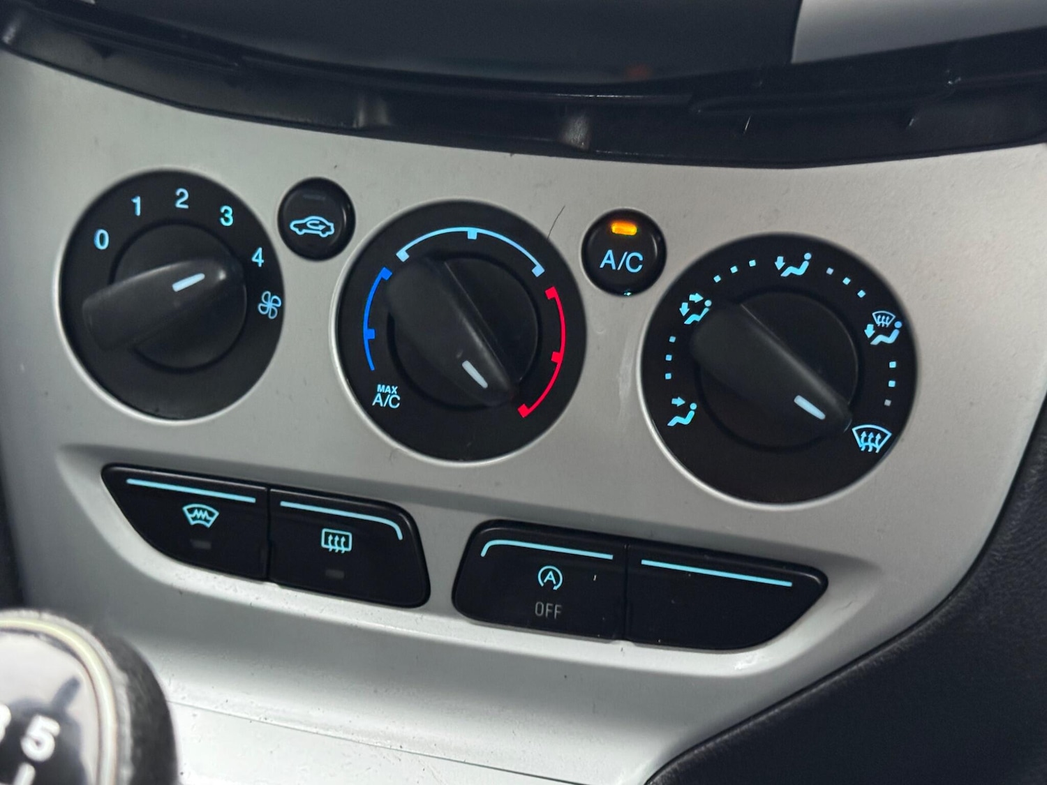 Used Ford Focus 2013 for sale - 77120058: Photo 33