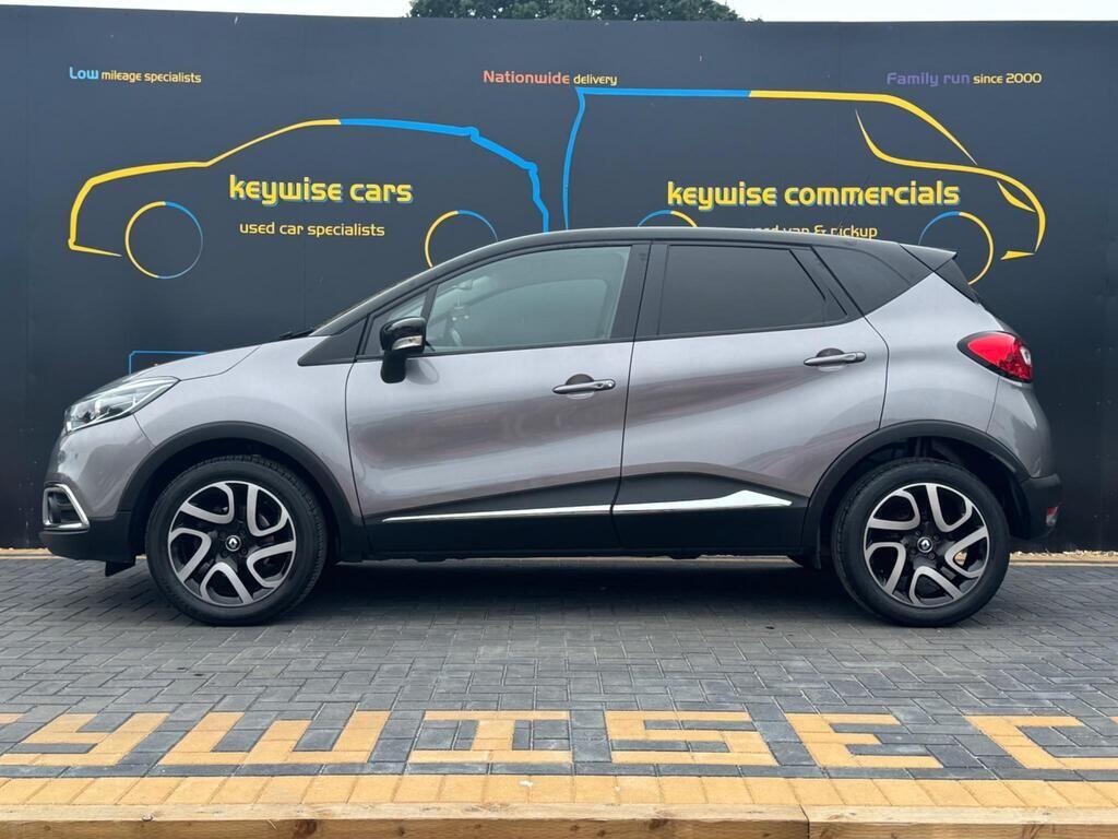 Used Renault Captur 2017 for sale - 76336546: Photo 2