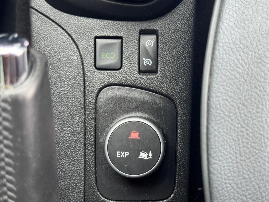 Used Renault Captur 2017 for sale - 76336546: Photo 29