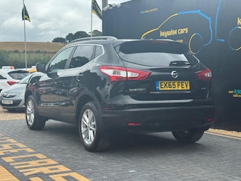 Used Nissan Qashqai 2015 for sale - 75401451: Photo