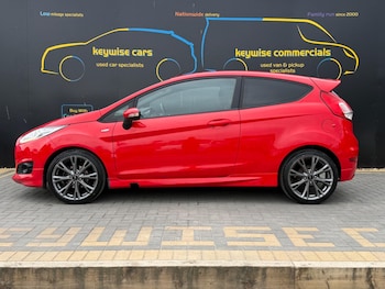 Used Ford Fiesta 2017 for sale - 78462192: Photo
