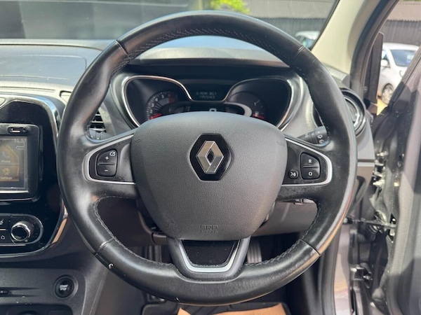 Used Renault Captur 2017 for sale - 76214455: Photo 27