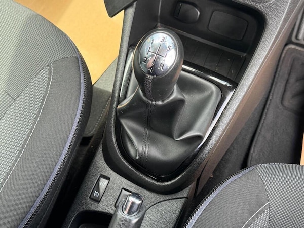 Used Renault Captur 2017 for sale - 76214455: Photo 36