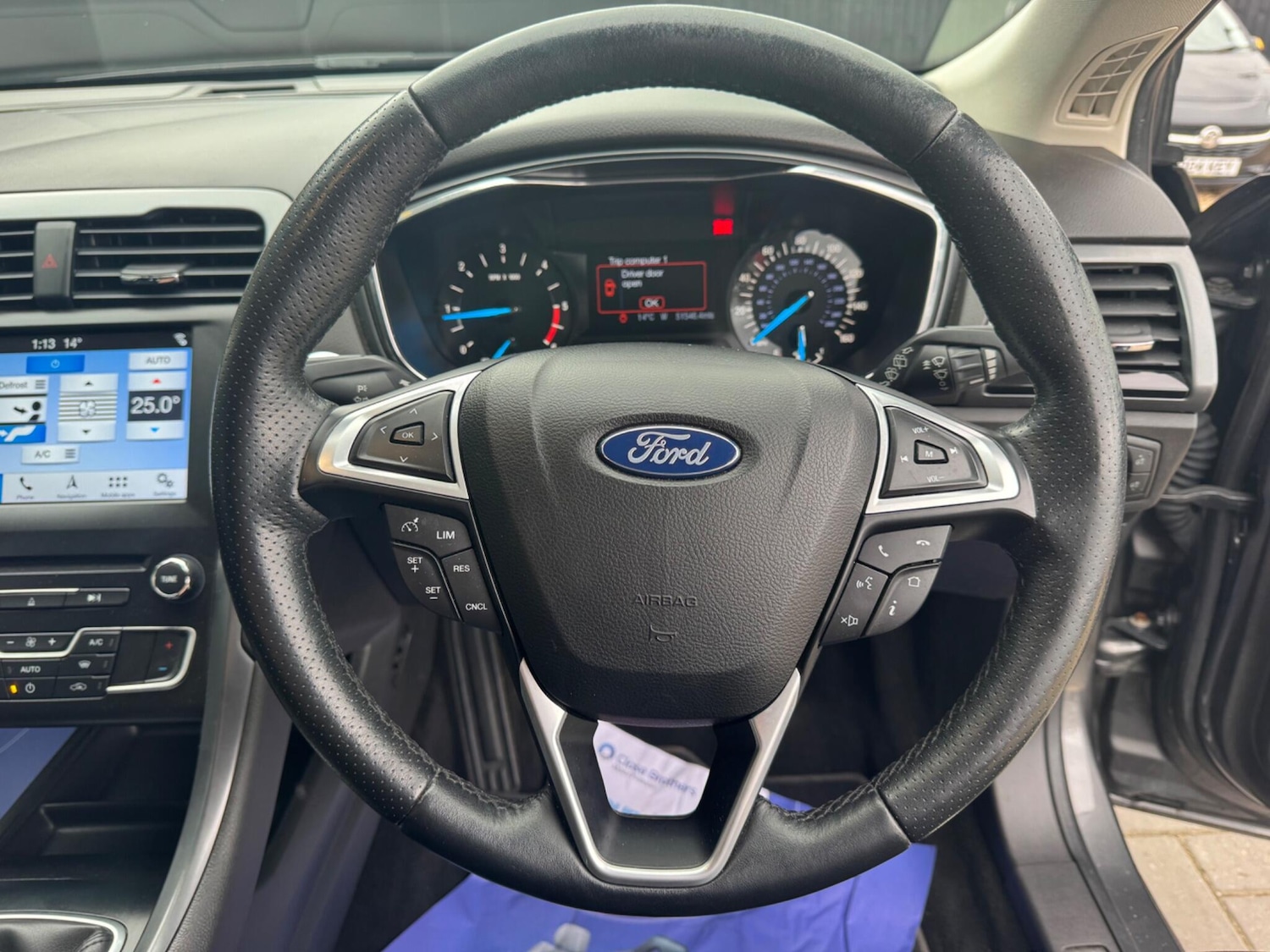 Used Ford Mondeo 2017 for sale - 77823745: Photo 27