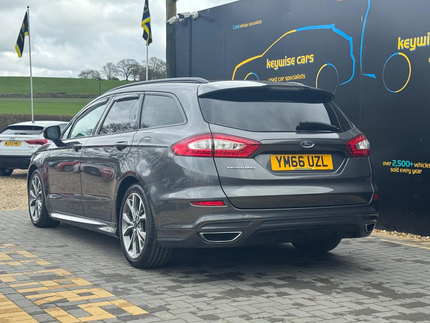 Used Ford Mondeo 2017 for sale - 77823745: Photo 3