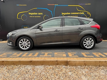 Used Ford Focus 2018 for sale - 75623768: Photo