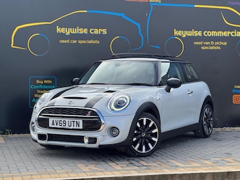 MINI Hatch feature image