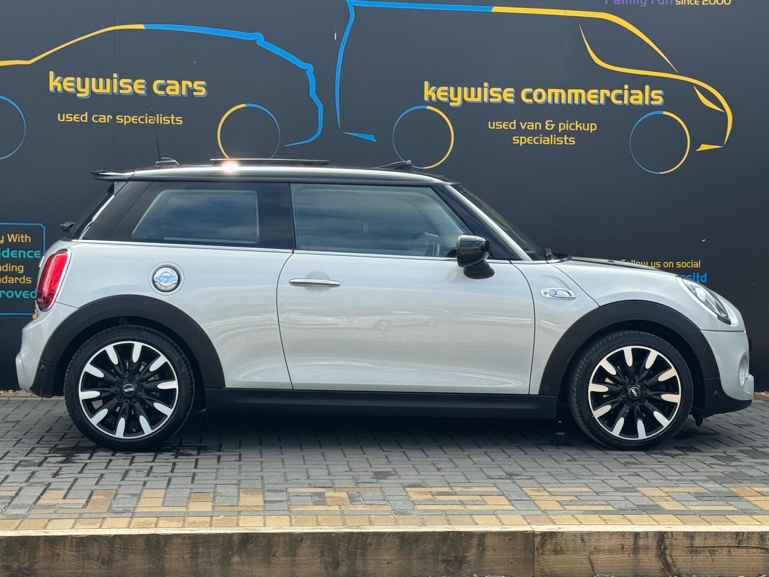 Used MINI Hatch 2019 for sale - 77737613: Photo 6