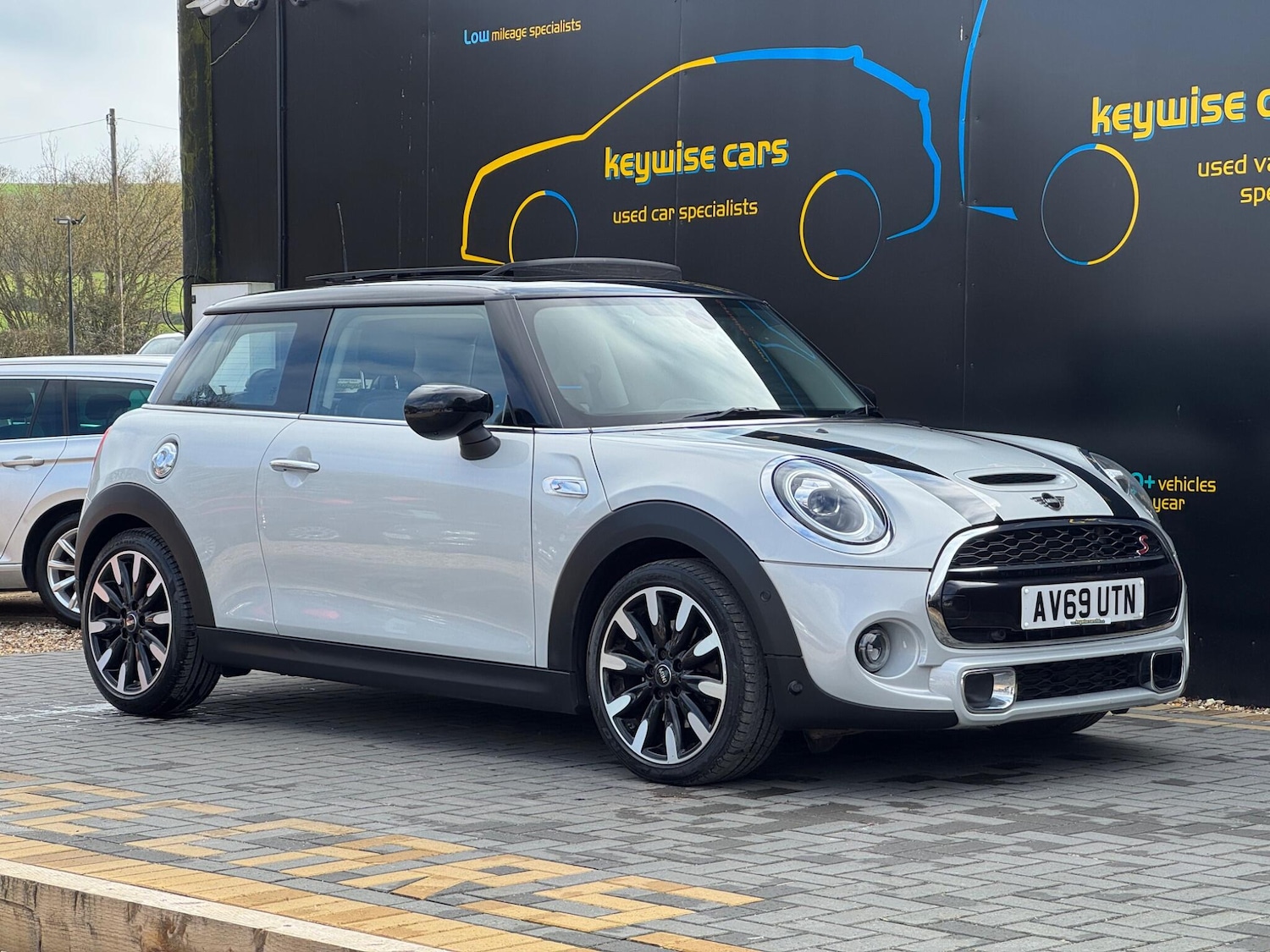 Used MINI Hatch 2019 for sale - 77737613: Photo 7