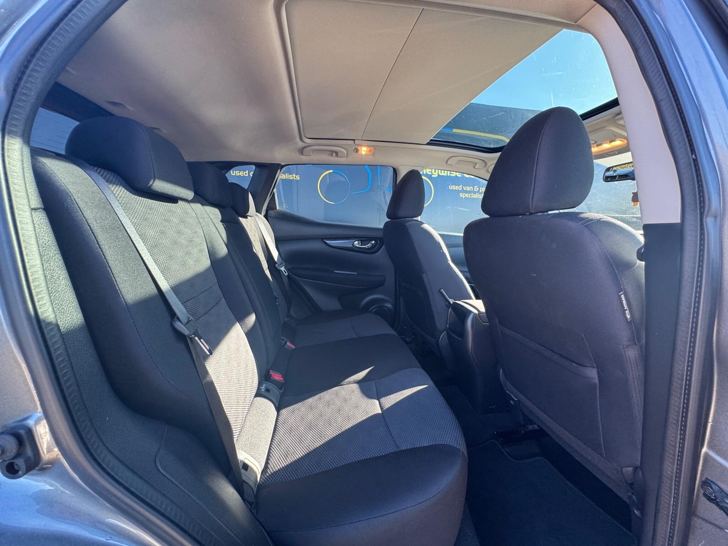 Used Nissan Qashqai 2016 for sale - 77940584: Photo 21