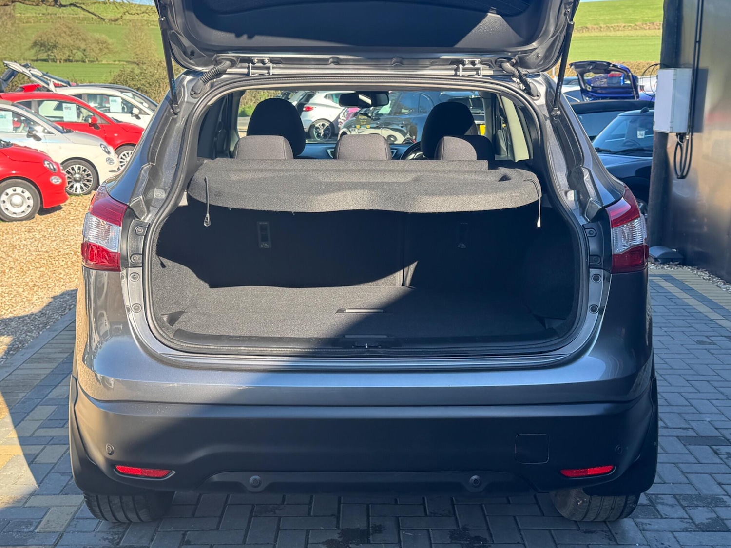 Used Nissan Qashqai 2016 for sale - 77940584: Photo 27