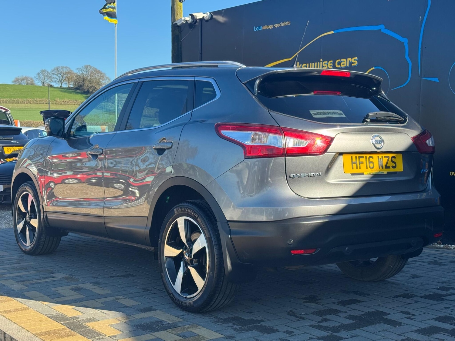 Used Nissan Qashqai 2016 for sale - 77940584: Photo 3