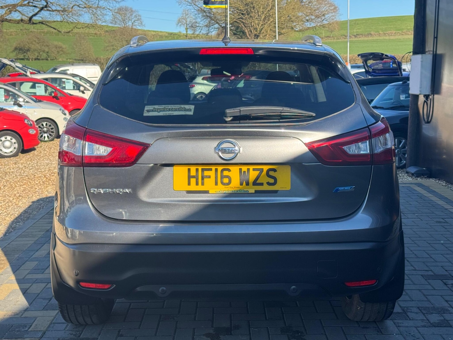 Used Nissan Qashqai 2016 for sale - 77940584: Photo 5