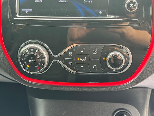 Used Renault Captur 2017 for sale - 75268851: Photo 27