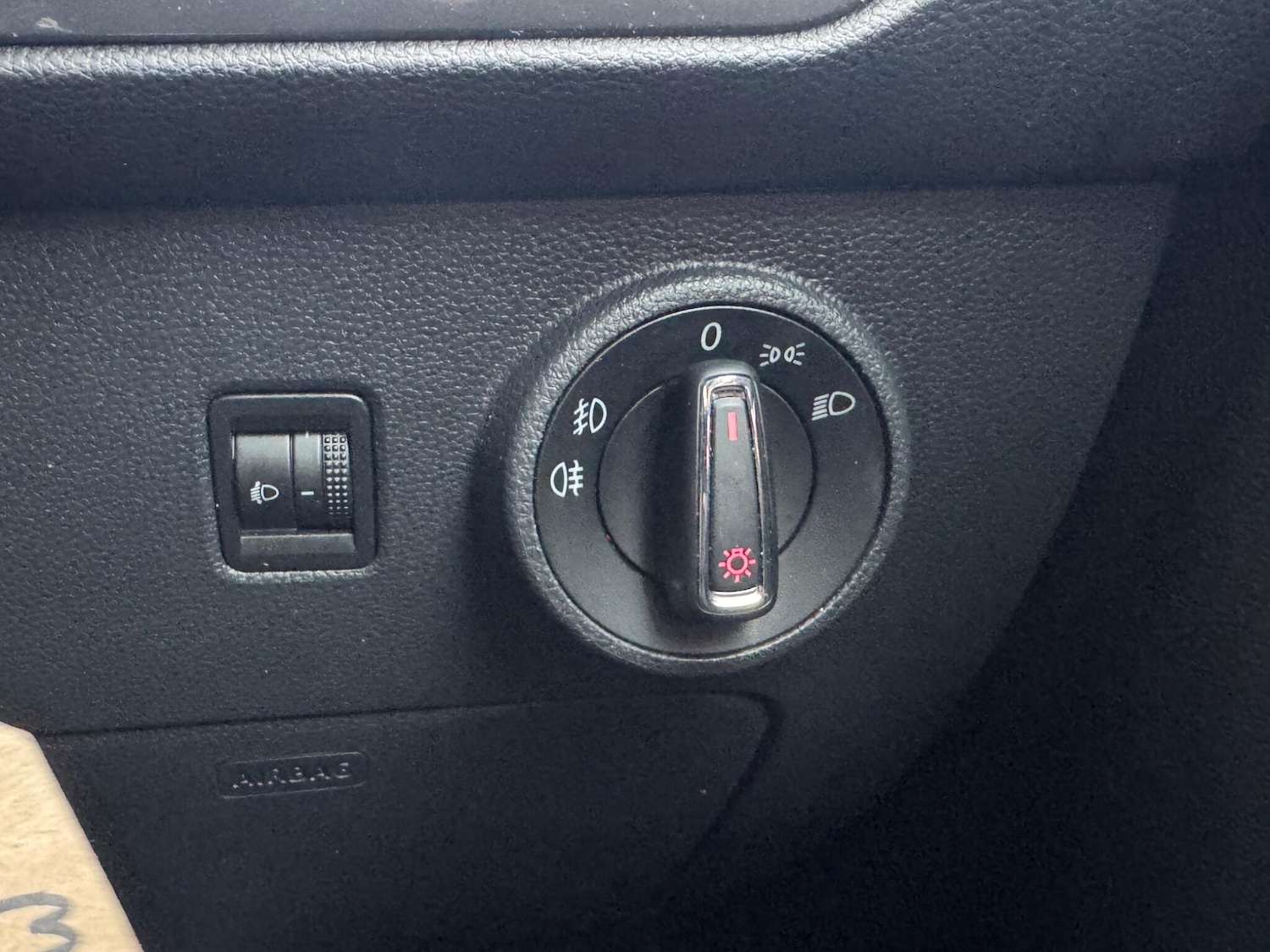 Used SEAT Ateca 2017 for sale - 77456300: Photo 36