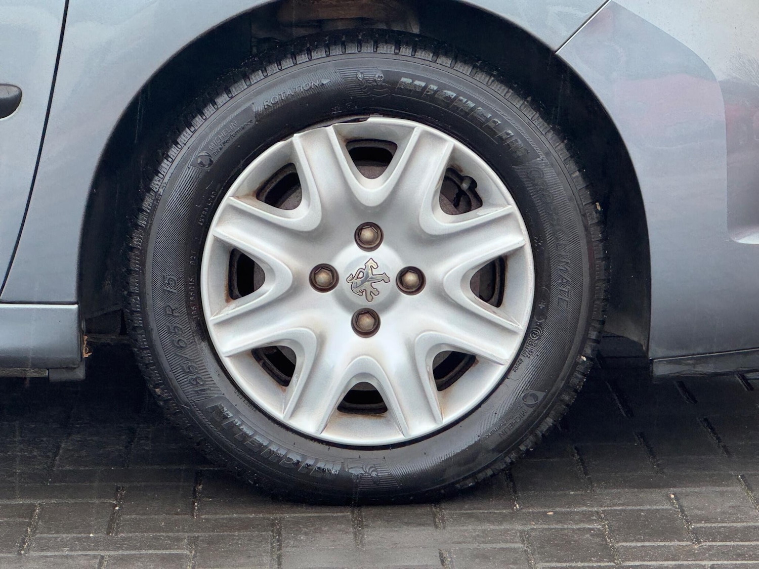 Used Peugeot 207 2010 for sale - 76620533: Photo 11