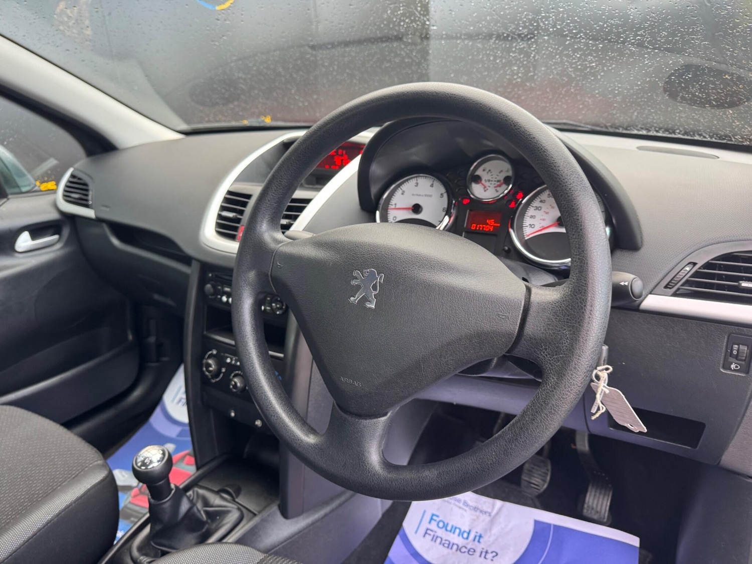 Used Peugeot 207 2010 for sale - 76620533: Photo 18