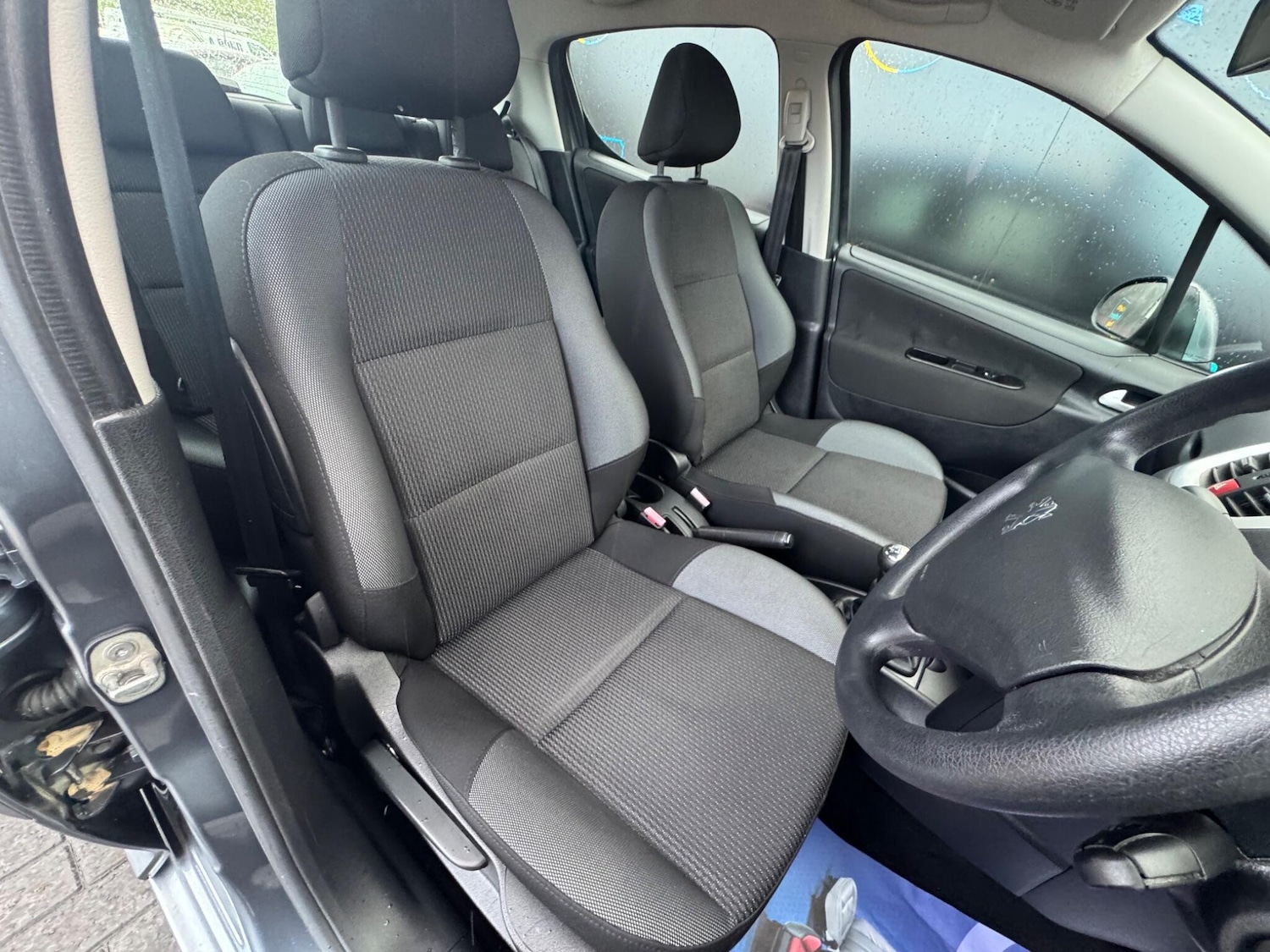 Used Peugeot 207 2010 for sale - 76620533: Photo 19