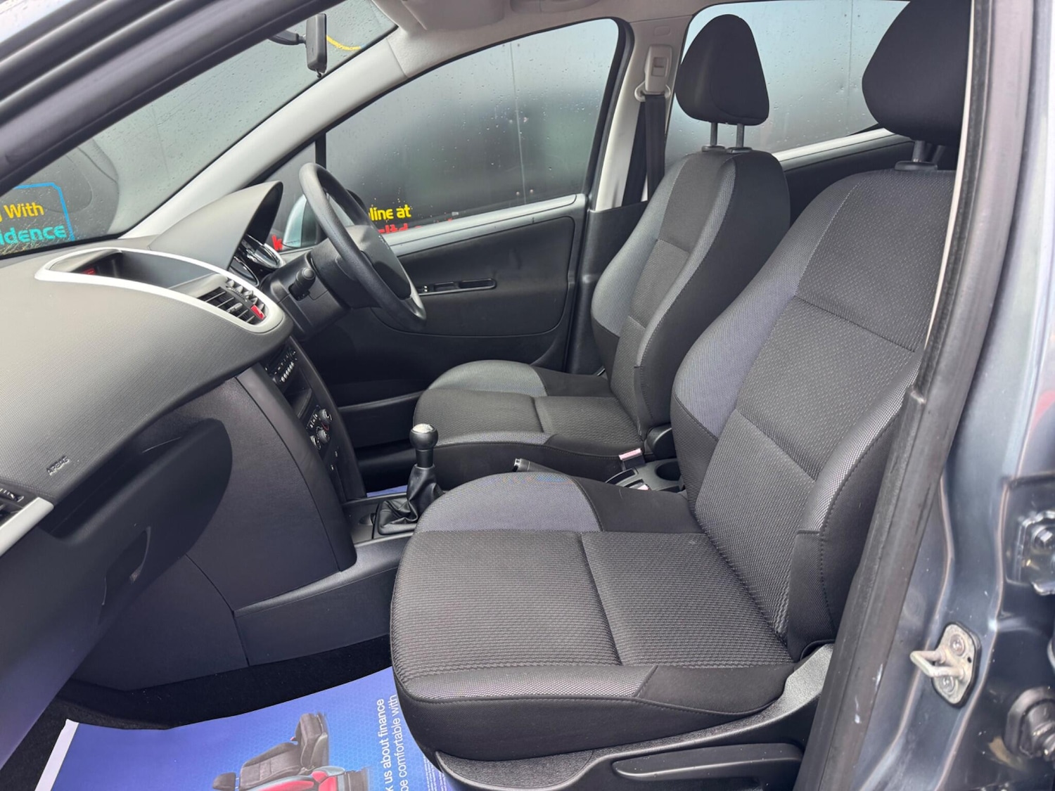 Used Peugeot 207 2010 for sale - 76620533: Photo 21