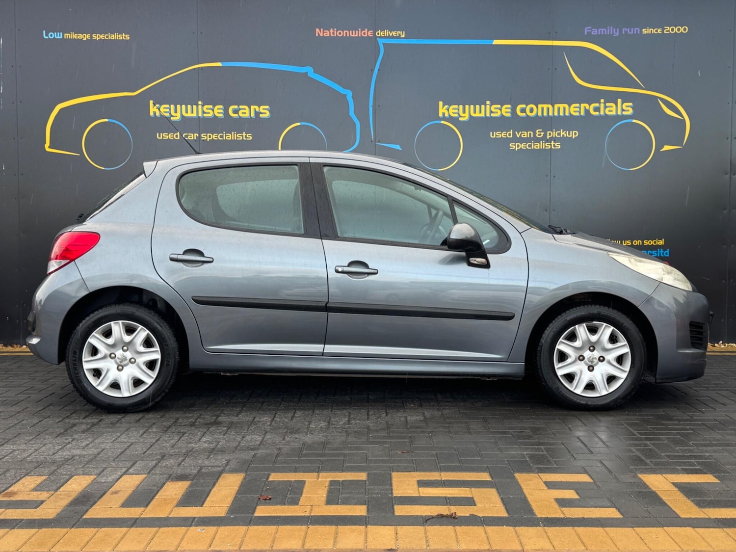 Used Peugeot 207 2010 for sale - 76620533: Photo 7