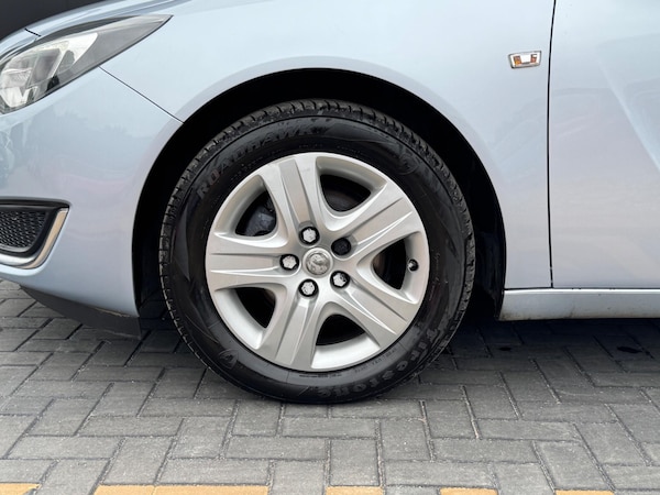 Used Vauxhall Insignia 2015 for sale - 75647146: Photo 6