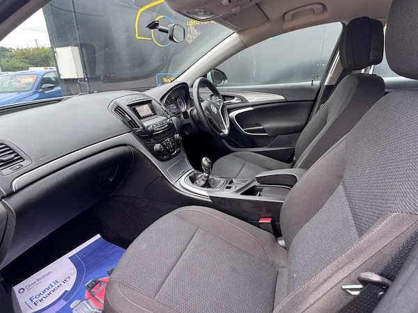 Used Vauxhall Insignia 2015 for sale - 75647146: Photo 8