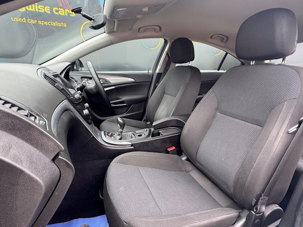 Used Vauxhall Insignia 2015 for sale - 75647146: Photo 9