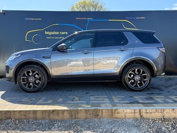 Used Land Rover Discovery Sport 2018 for sale - 79441283: Photo