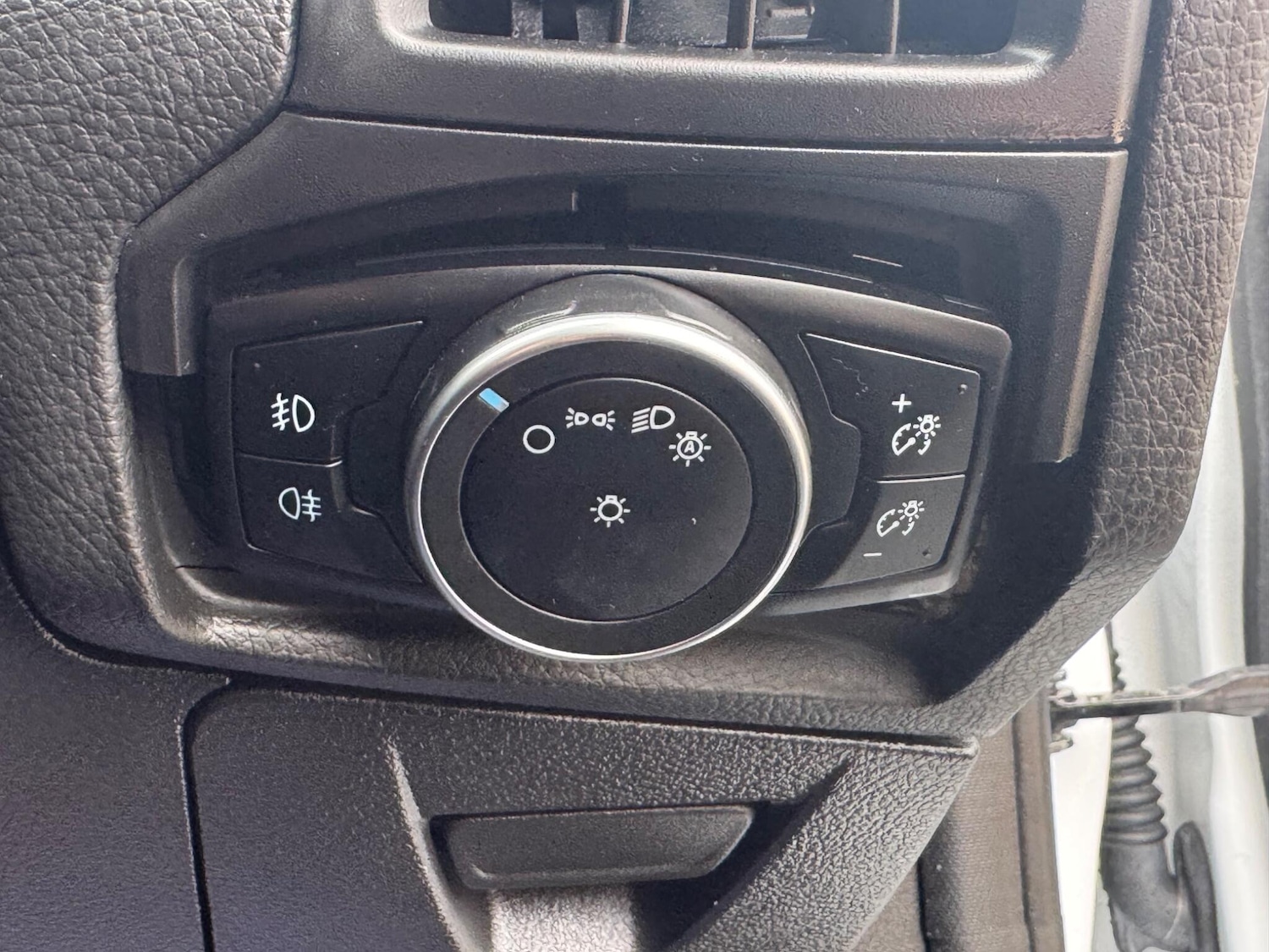 Used Ford Focus 2016 for sale - 76457144: Photo 36