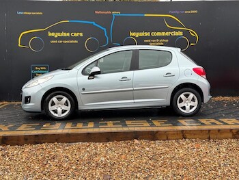Used Peugeot 207 2011 for sale - 77753662: Photo