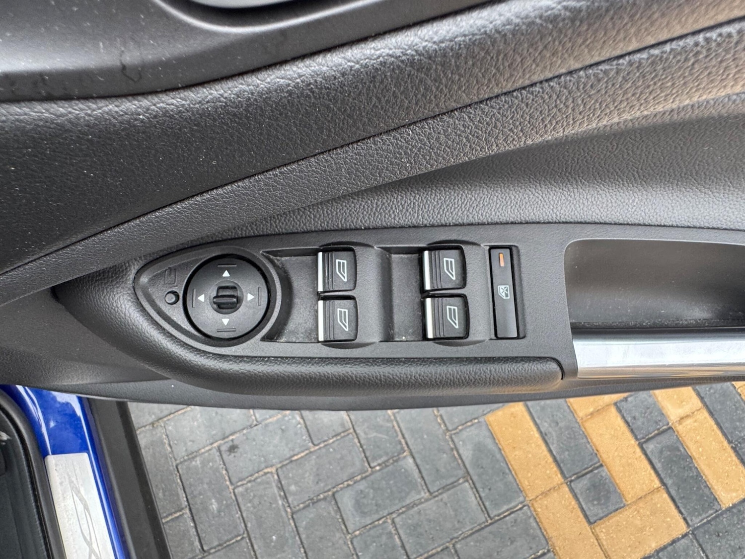 Vehicle 32