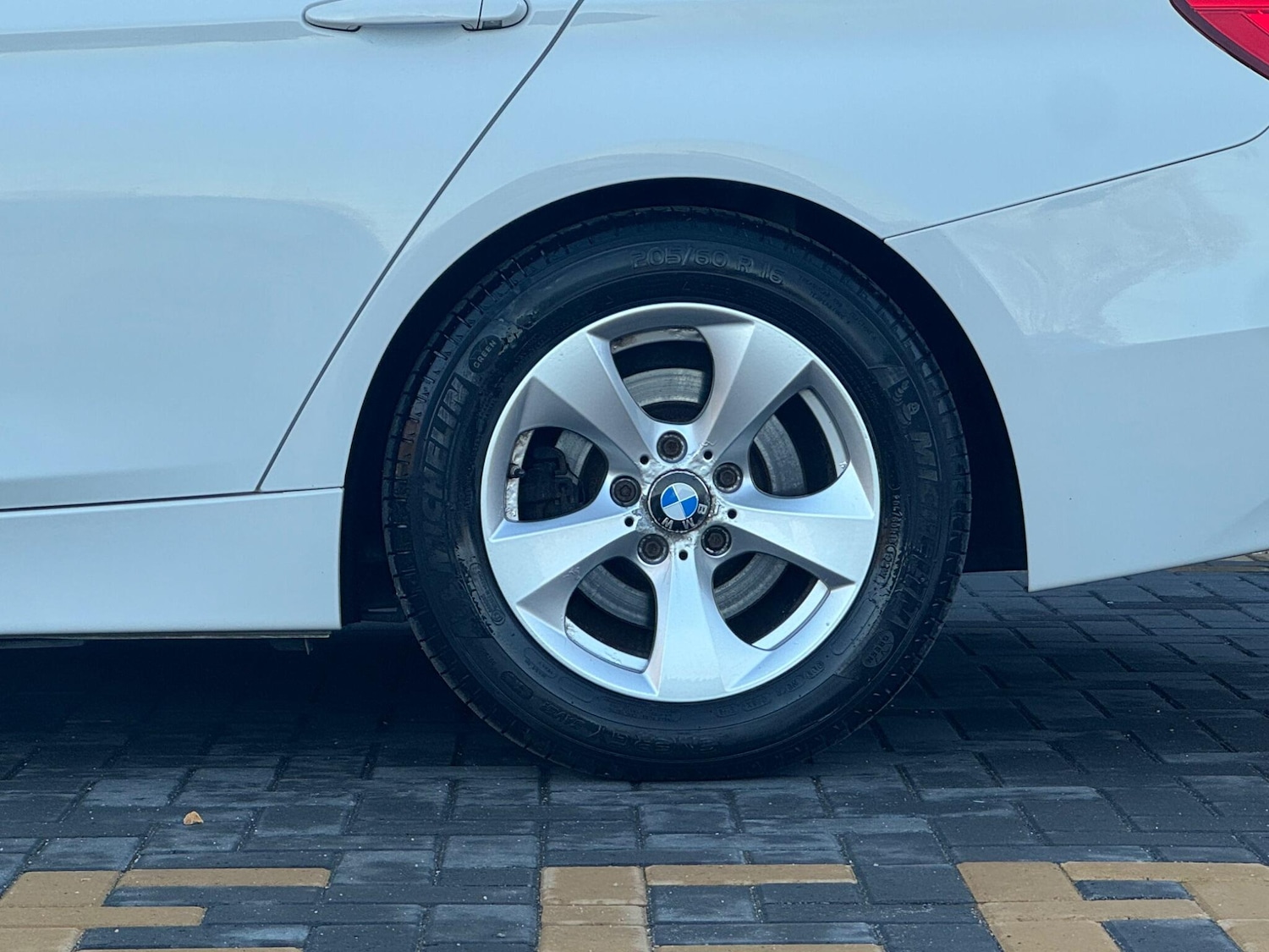 Used BMW 3 Series for sale - 76701661: Photo 12