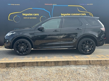 Used Land Rover Discovery Sport 2017 for sale - 78348569: Photo